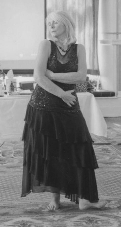 Susie Heath - Dancing